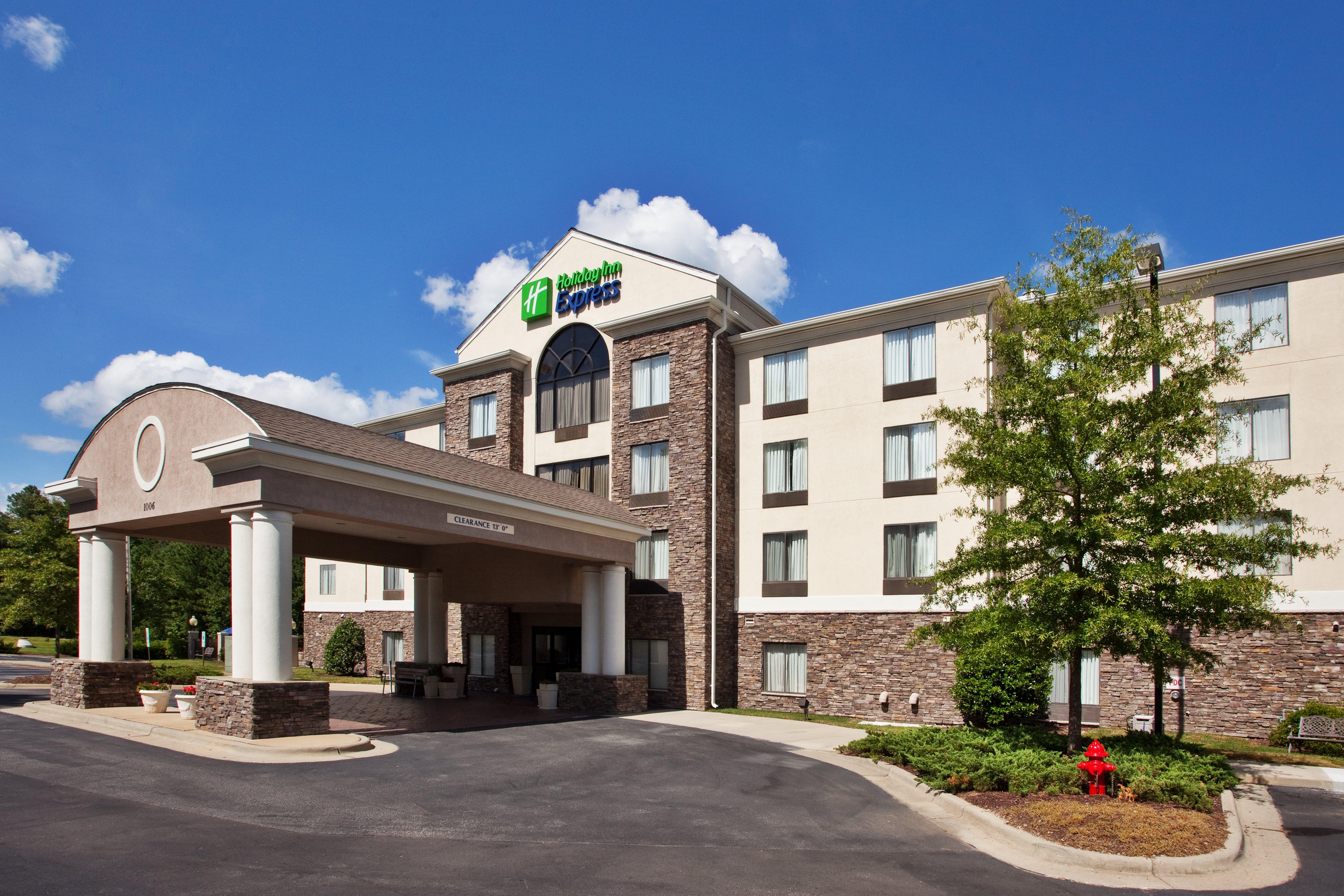 Holiday Inn Express Apex - Raleigh By Ihg Exterior foto